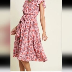 ModCloth 'fits of bliss' dress size large